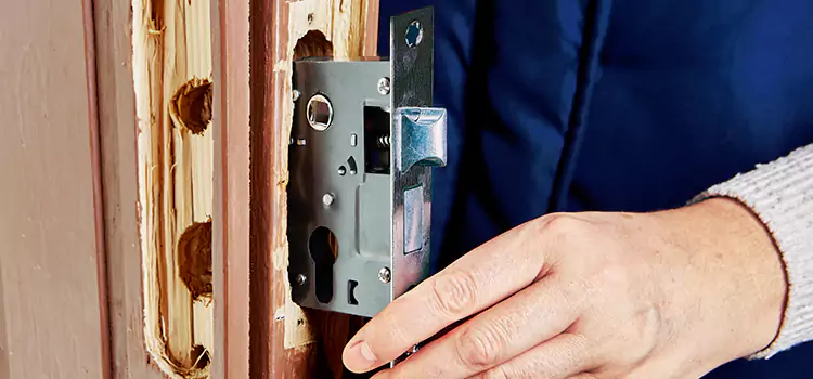 Garage Door Lock Replacement Sterling Heights